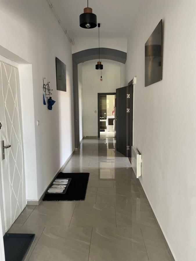 Apartament W Centrum Przy Studni 102M2 Lägenhet Chełm Exteriör bild
