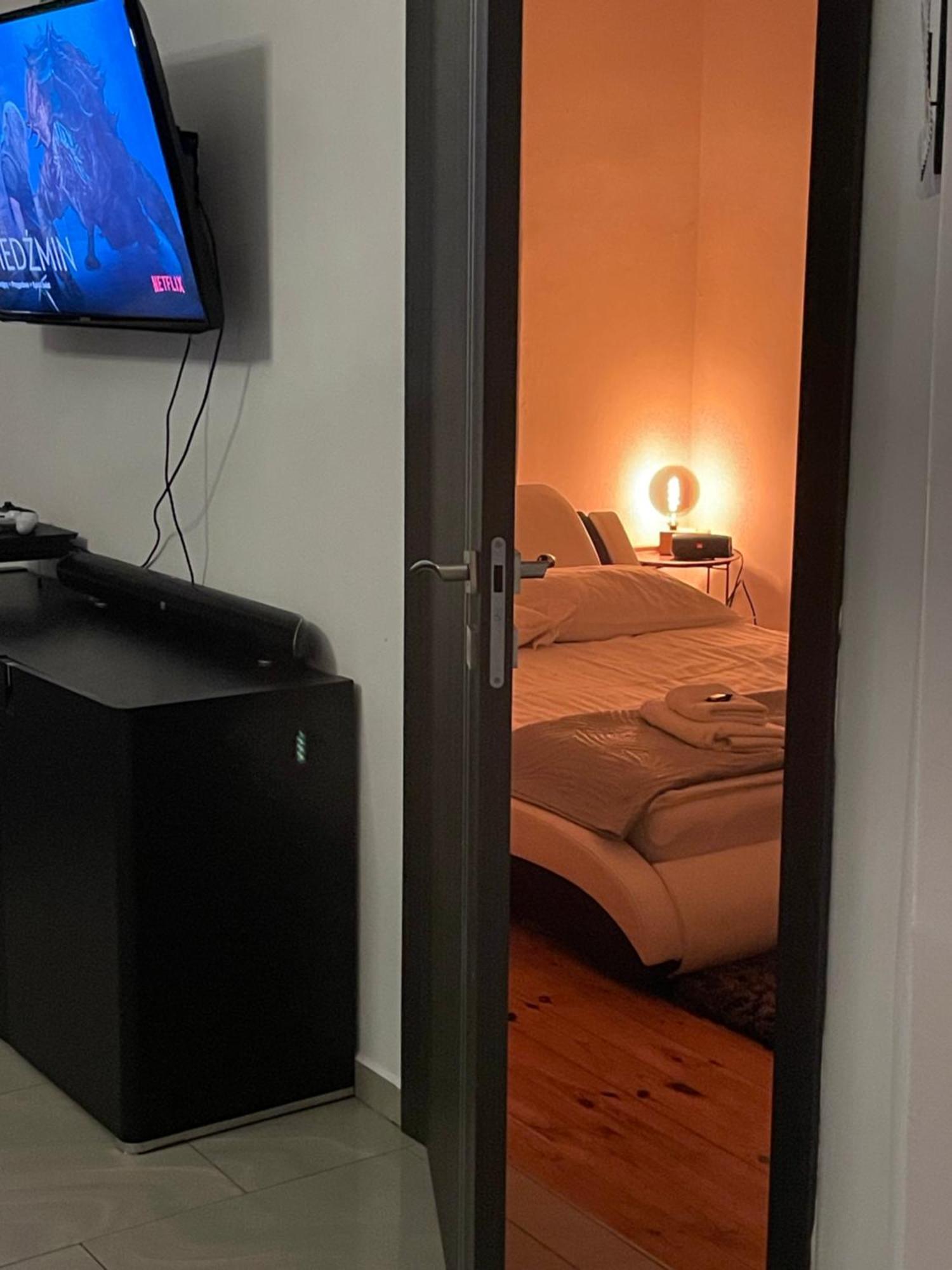 Apartament W Centrum Przy Studni 102M2 Lägenhet Chełm Exteriör bild