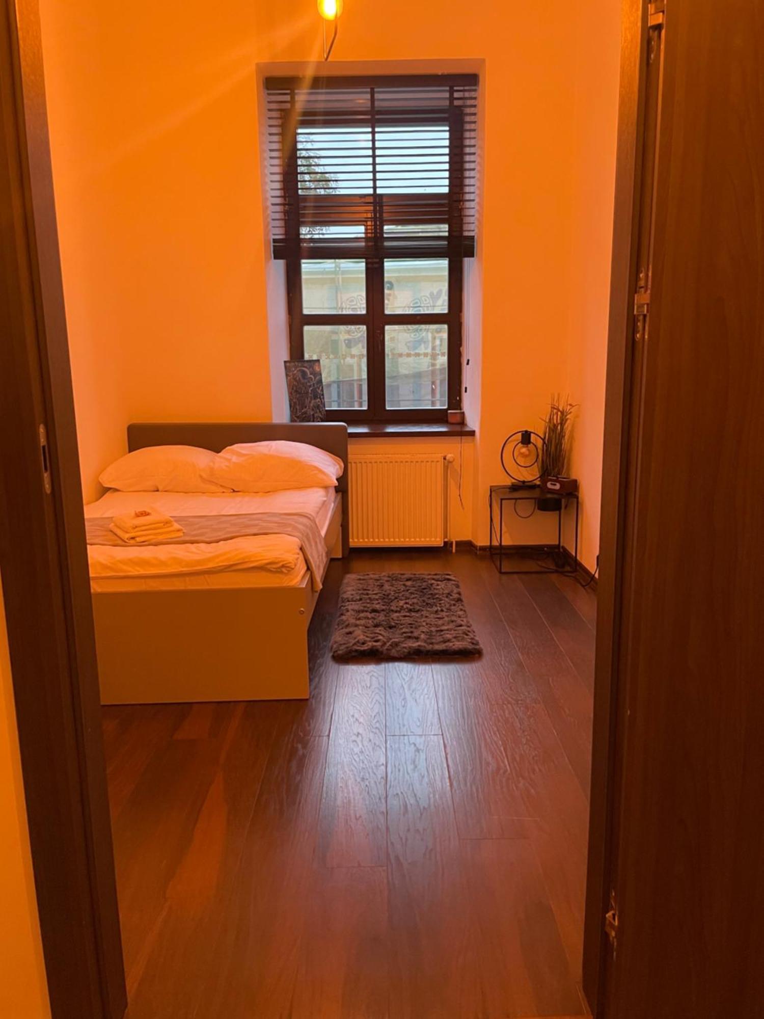 Apartament W Centrum Przy Studni 102M2 Lägenhet Chełm Exteriör bild